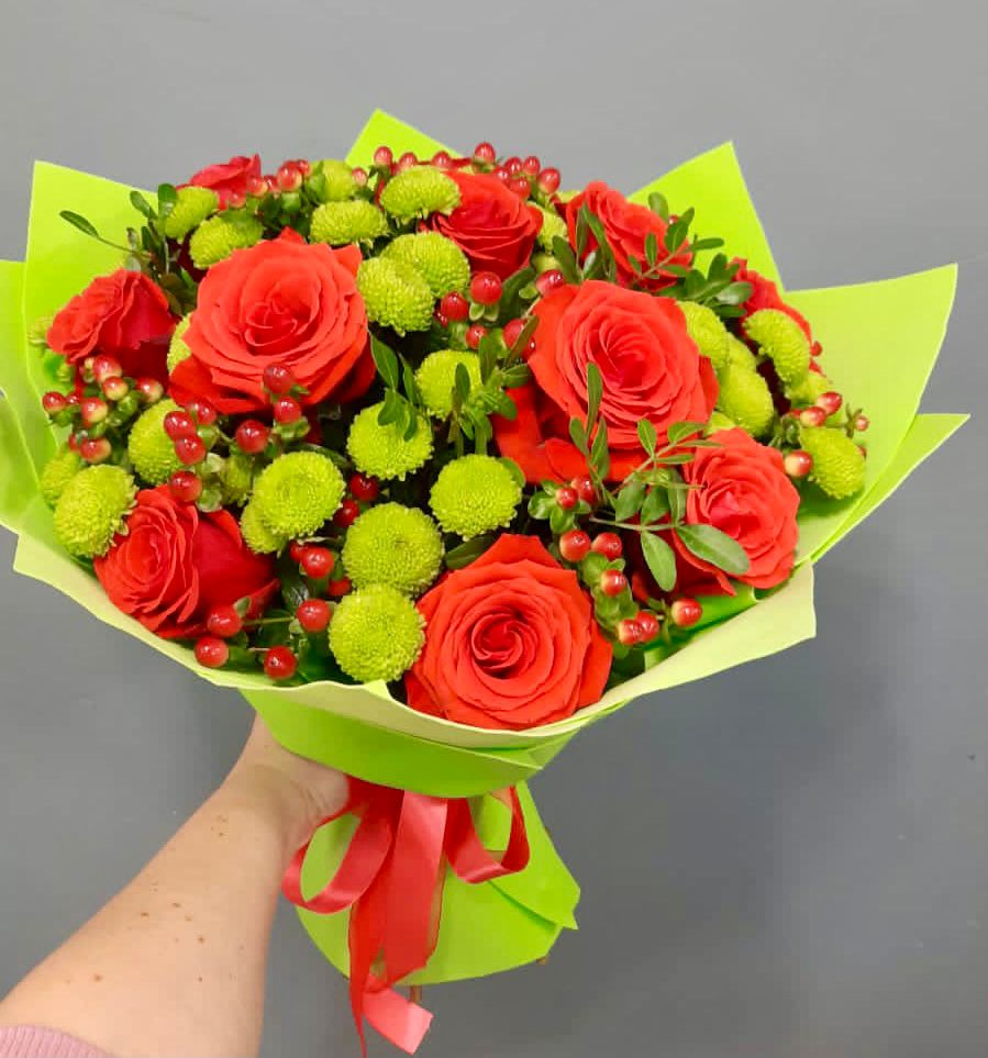 Букет цветов из: Хризантемы и Розы в Алексеевка Уфимский район