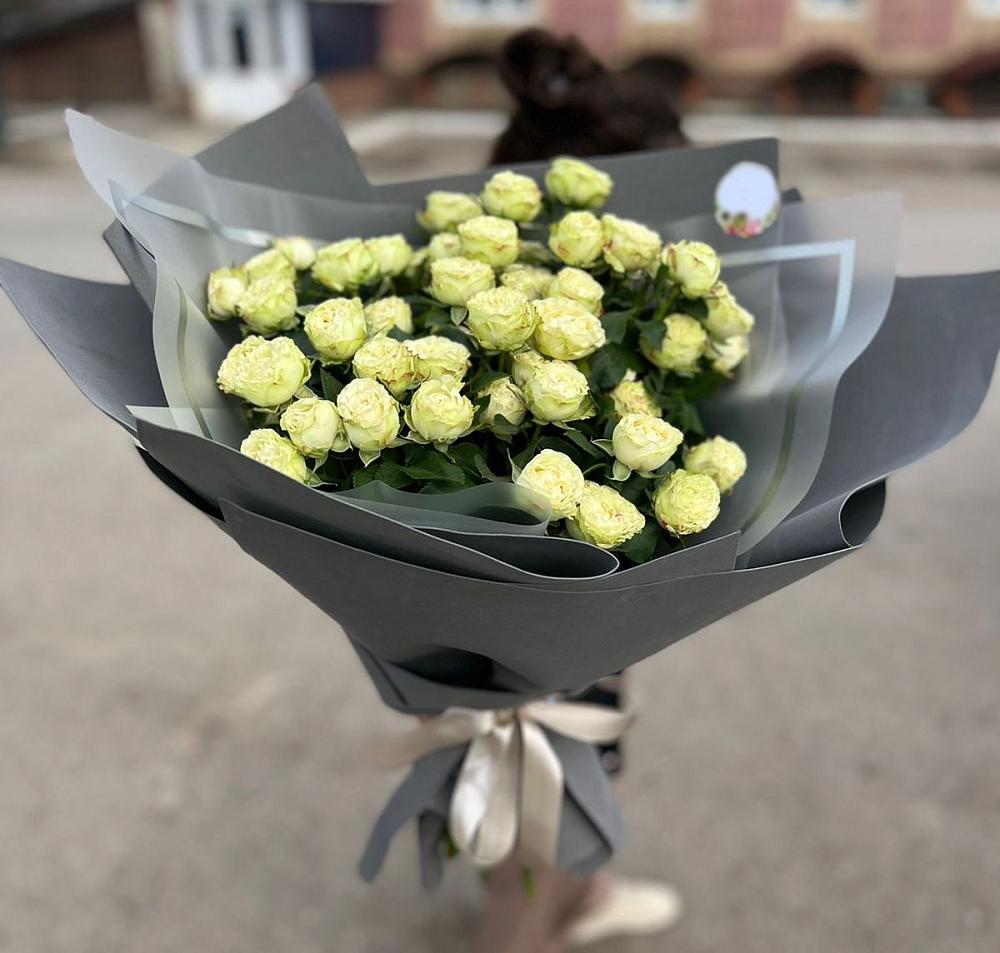 Белые кустовые розы Солинеро в Алексеевка Уфимский район Букет Белые кустовые розы Солинеро в Алексеевка Уфимский район