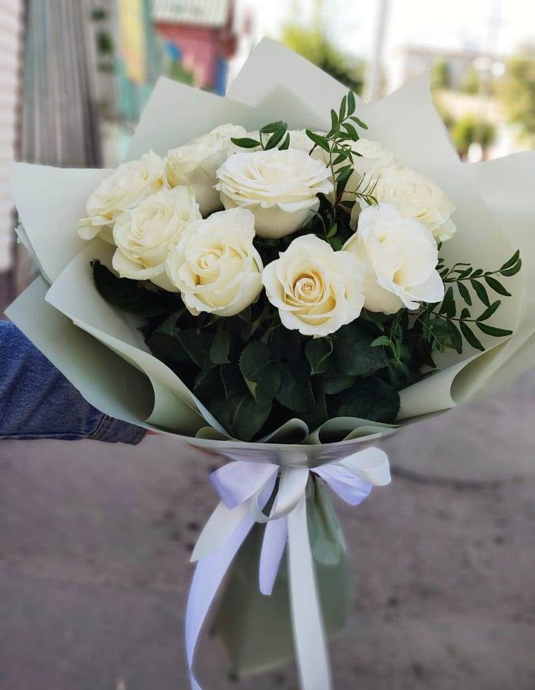 Букет Белые розы Проуд в Алексеевка Уфимский район