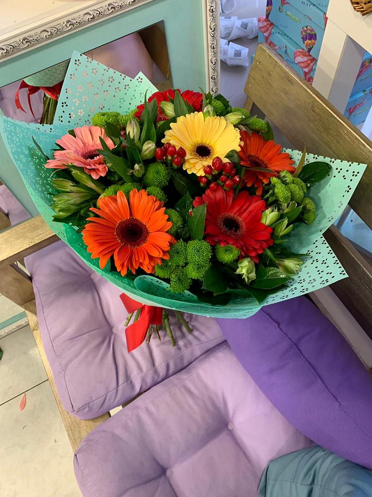 Букет цветов из: Герберы, Хризантемы и Альстромерии в Алексеевка Уфимский район