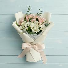 Букет цветов из:  Альстромерии в Алексеевка Уфимский район