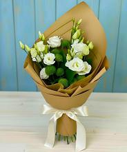 Букет цветов из:  Хризантемы и Лизиантусы в Алексеевка Уфимский район