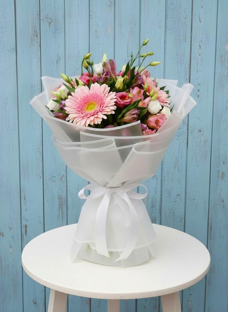 Букет цветов из: Герберы, Альстромерии и Лизиантусы в Алексеевка Уфимский район