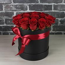 Цветочная композиция из Розы в шляпной коробке в Алексеевка Уфимский район