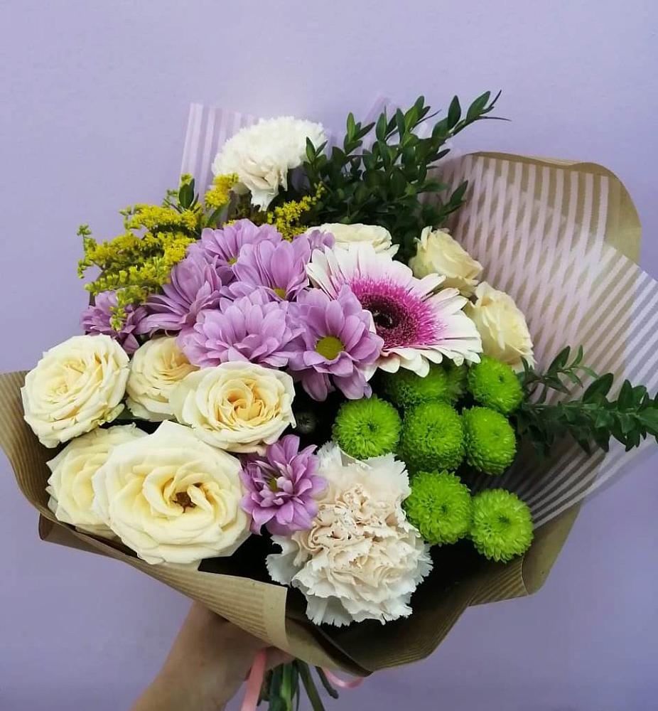 Букет цветов из: Хризантемы, Розы, Гвоздики и Герберы в Алексеевка Уфимский район