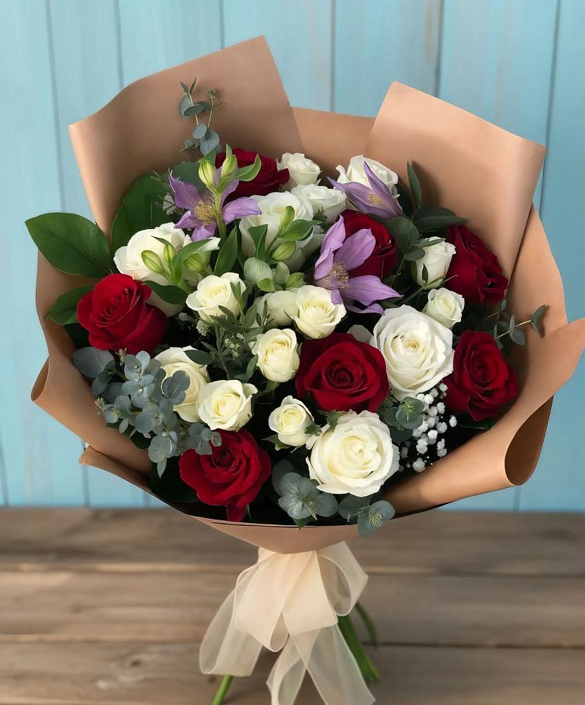 Букет цветов из: Розы и Альстромерии в Алексеевка Уфимский район