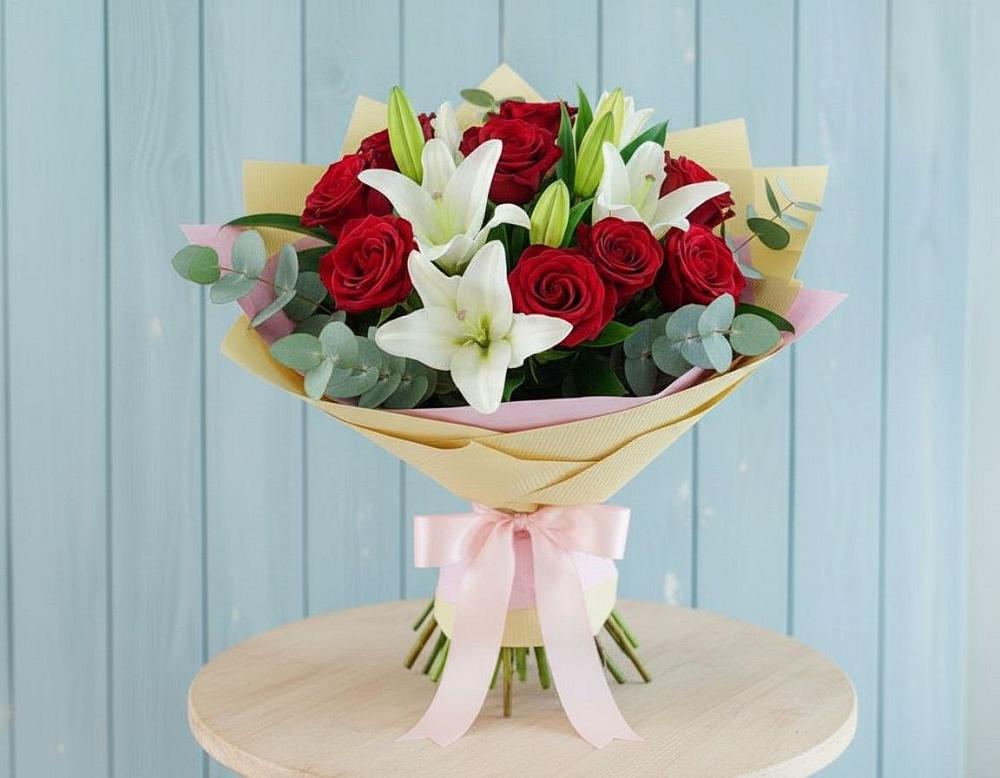 Букет цветов из: Лилии и Розы в Алексеевка Уфимский район